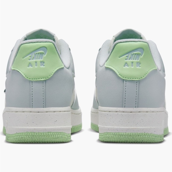 Nike
Air force 1
Next nature
Sea glass
SPECIAL EDITION
NWOT
Sold out on stock x - Picture 12 of 16